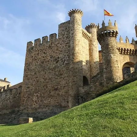Castillo Buenavista * Ponferrada